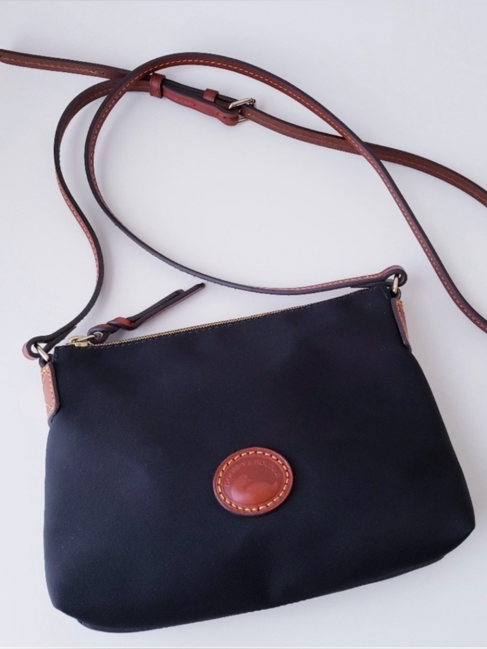 Dooney & Bourke Black Lightweight Nylon Rosie Crossbody/ Shoulder Bag
EUC